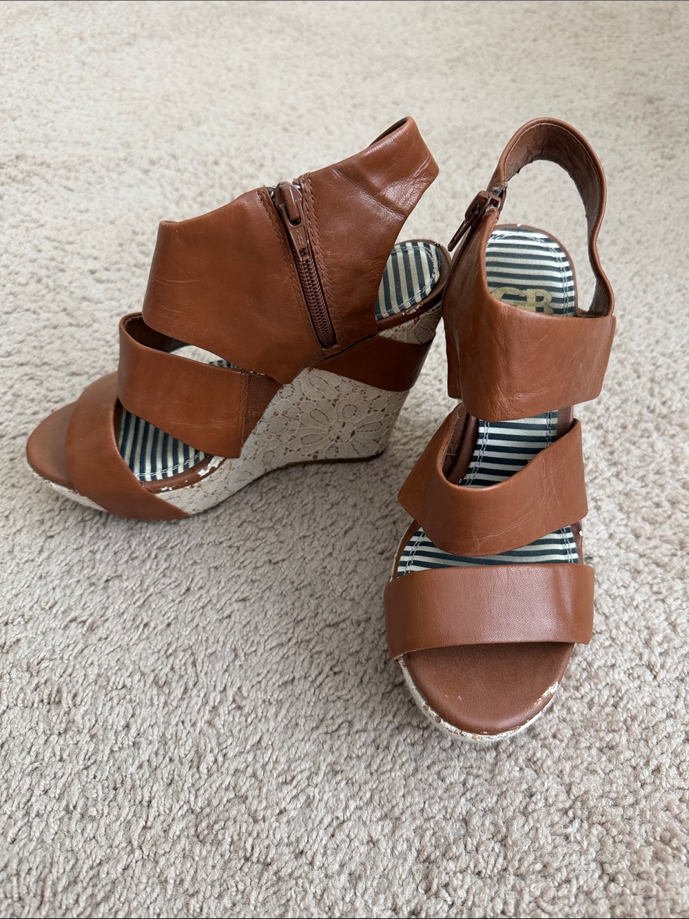 Giani Bini Brown Wedge Sandals with Lace-Textured Heel